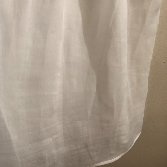 White dress - Picture 8 of 16